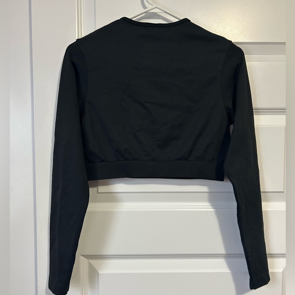 Gymshark EVERYDAY SEAMLESS LONG SLEEVE CROP TOP Black Sz L - Picture 4 of 6